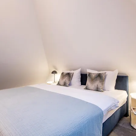 F27 Living Whg 08 דירה ווסטרלנד